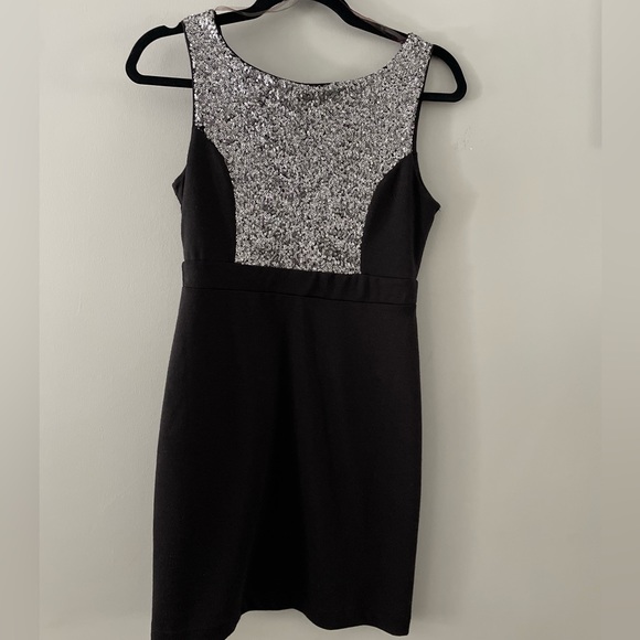 Shirt black dress with sequins size small - Picture 5 of 5